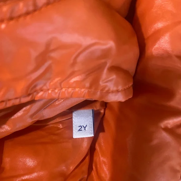 Moncler Puffer Coat with coyote Fur Trim - Picture 8 of 14